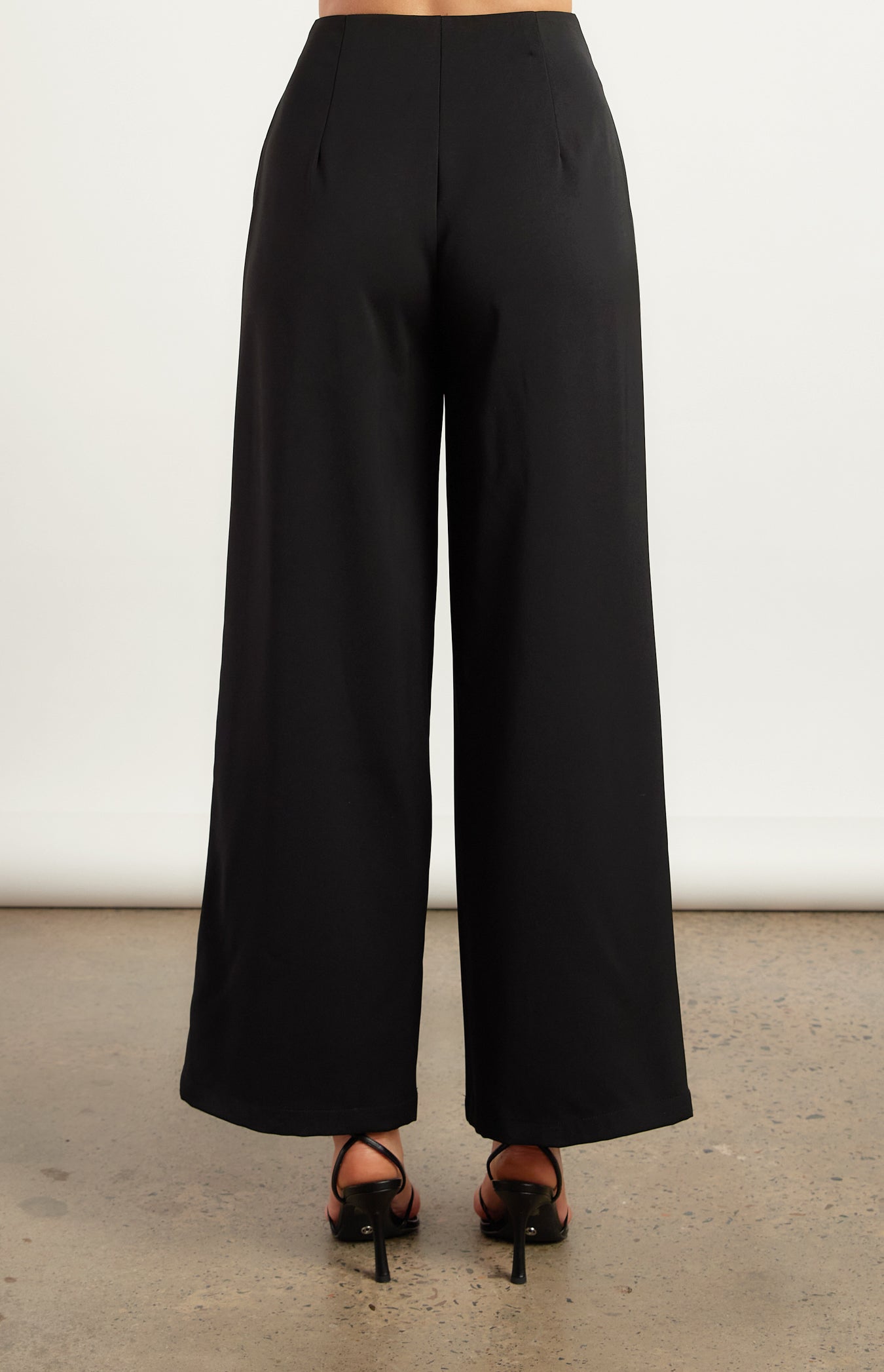 black work pant with buckle back