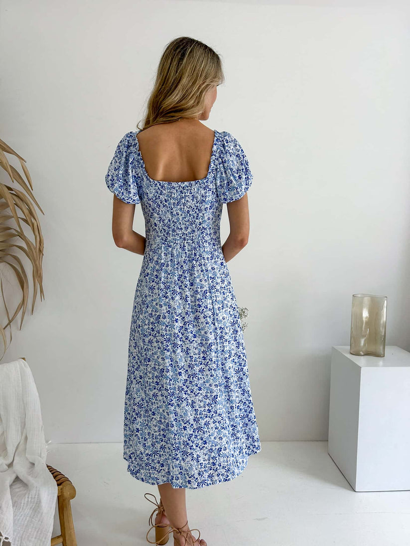 back view flower blue and white dress midi